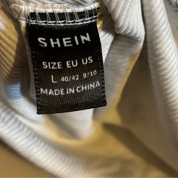 Floral Blue and White kids Top - Picture 3 of 3